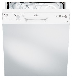 洗碗机 Indesit DPG 15 WH 照片