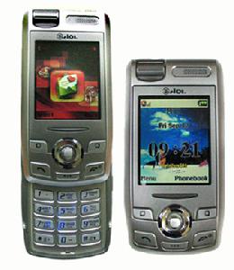 携帯電話 eNOL E400S 写真