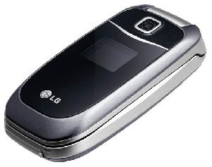Mobilní telefon LG KP200 Fotografie