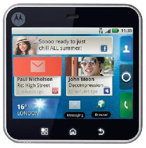 Mobiltelefon Motorola Flipout Bilde