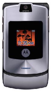 携帯電話 Motorola RAZR V3i 写真
