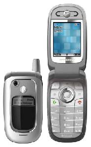 携帯電話 Motorola V235 写真