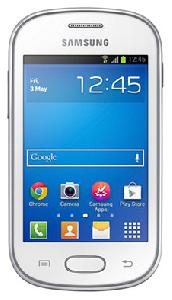 携帯電話 Samsung Galaxy Fame Lite GT-S6790 写真