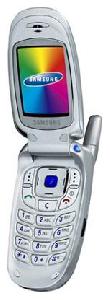 携帯電話 Samsung SGH-E100 写真