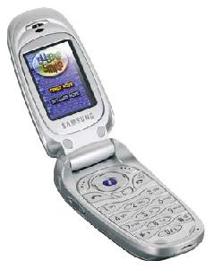 Mobilný telefón Samsung SGH-E330 fotografie