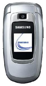 携帯電話 Samsung SGH-X670 写真