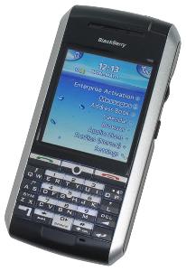 携帯電話 BlackBerry 7130g 写真