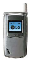 Mobiiltelefon LG G7020 foto