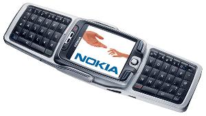 Mobilní telefon Nokia E70 Fotografie