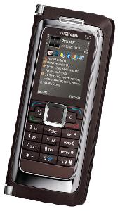 Téléphone portable Nokia E90 Photo