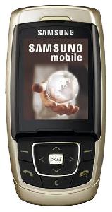 携帯電話 Samsung SGH-E830 写真