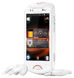 Mobiiltelefon Sony Ericsson Live with Walkman foto