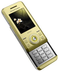 Mobilní telefon Sony Ericsson S500i Fotografie