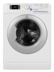 洗濯機 Indesit NSD 808 LS 写真