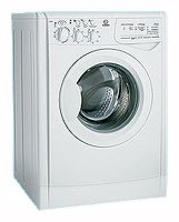 洗衣机 Indesit WI 84 XR 照片
