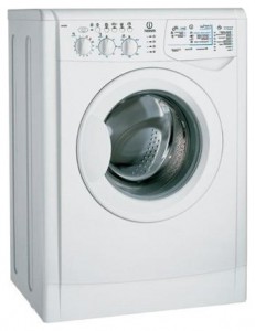 洗衣机 Indesit WISL 85 X 照片