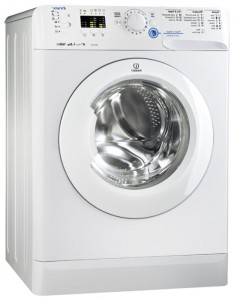 Máquina de lavar Indesit XWA 81682 X W Foto